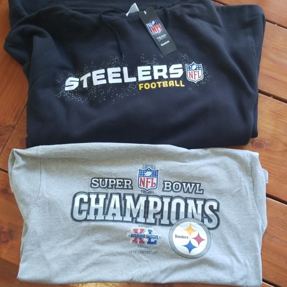 New w/ tags! Reebok Steelers hoodie w/ free tshirt